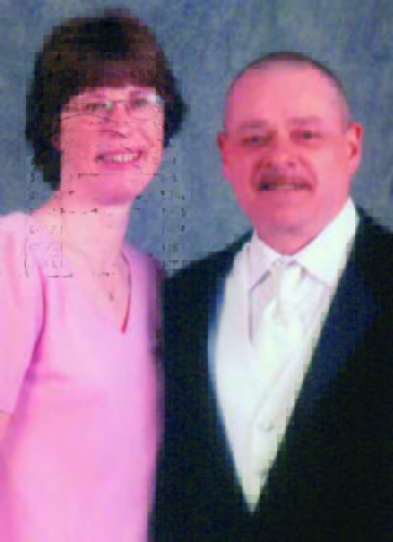 40th: Bob and Brenda Henthorne